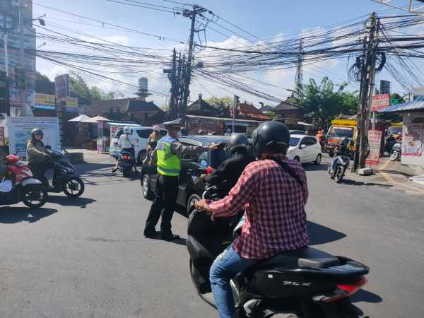 Tribratanews Polda Bali Sim Drive Thru Satuan Lalu Lintas Polres Tabanan